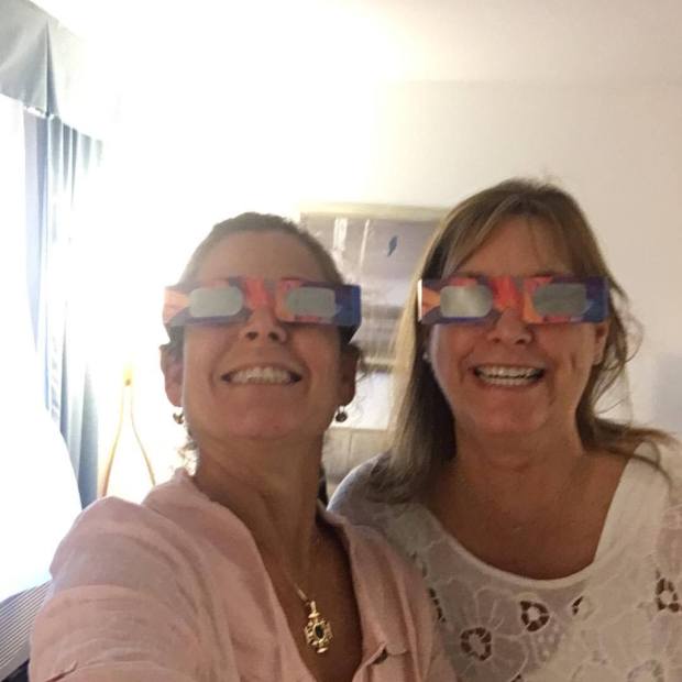 J and J eclipse glasses